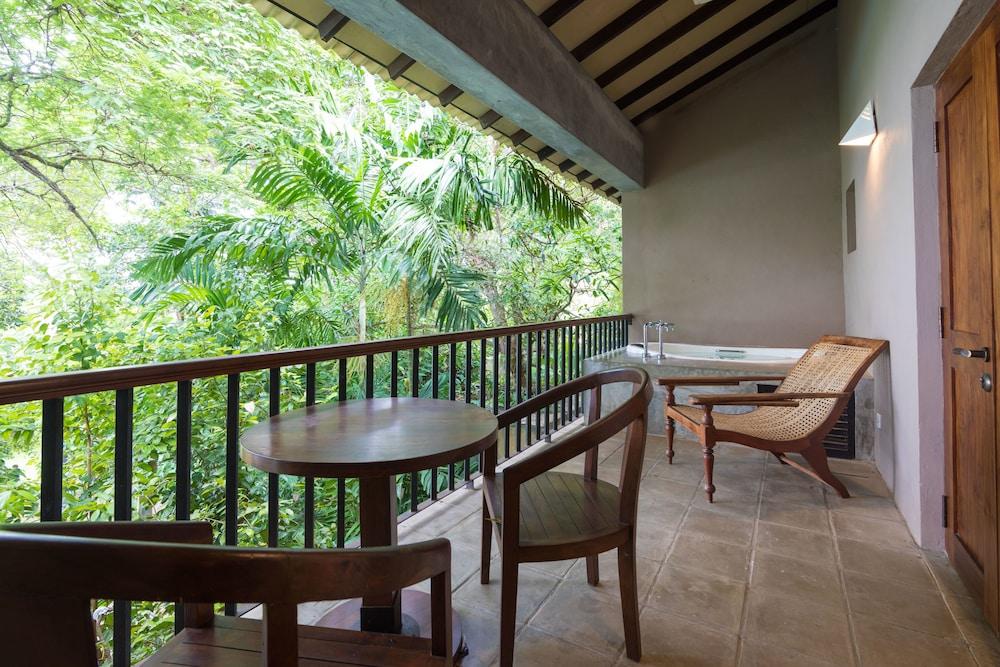 Roman Lake Ayurveda Boutique Resort - Level 1 Certified Ahungalla Exteriér fotografie