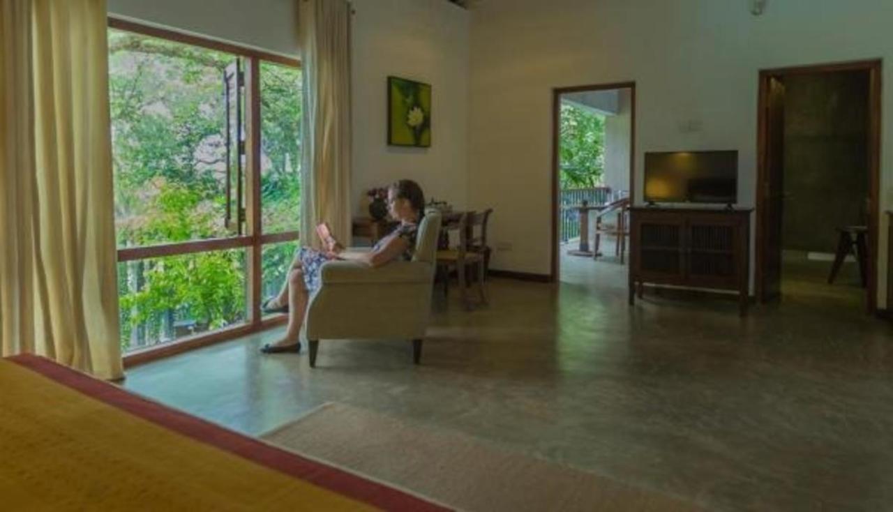 Roman Lake Ayurveda Boutique Resort - Level 1 Certified Ahungalla Exteriér fotografie